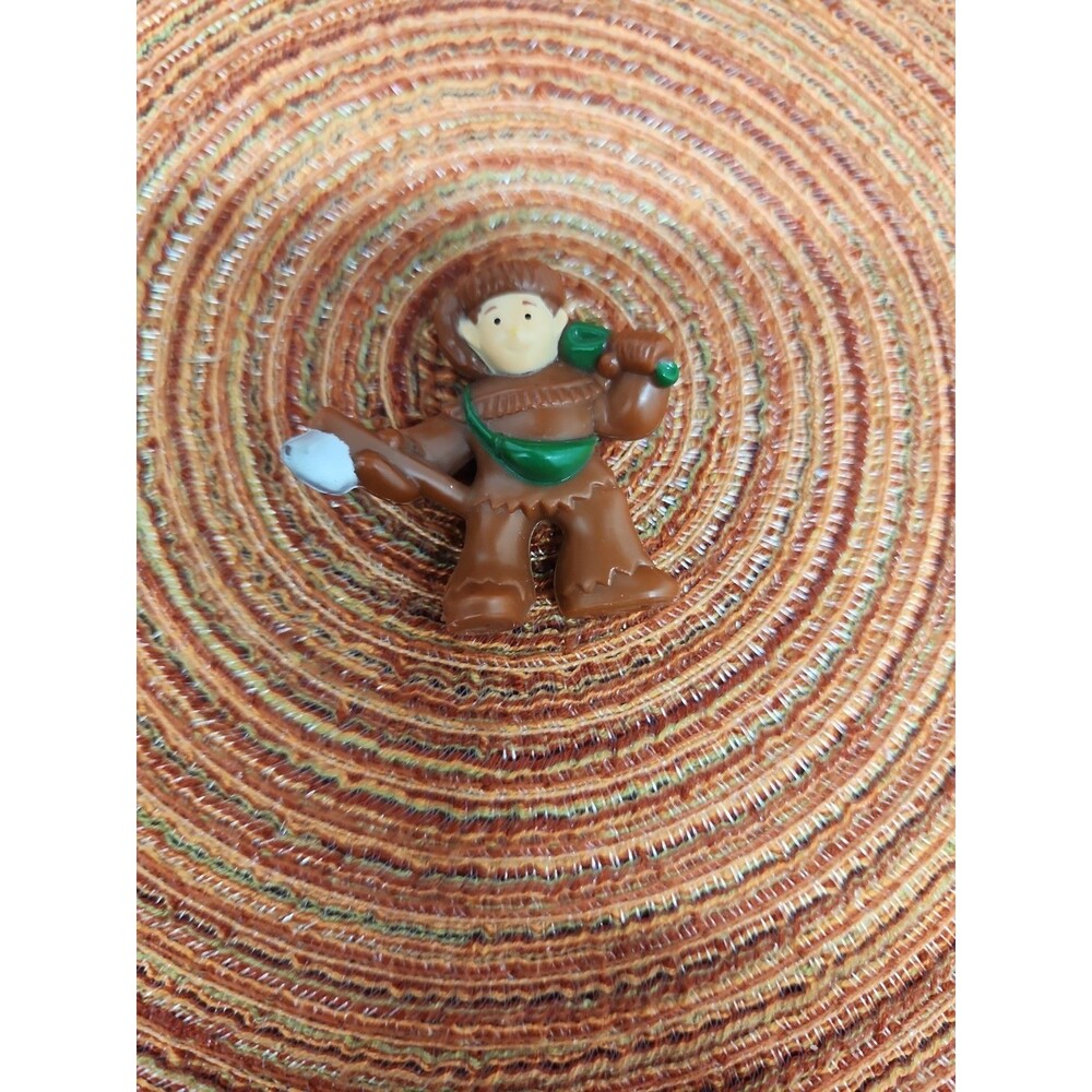 Vintage Lincoln Log Frontier Woodsman Figure Plastic Green Bag/ Axe 2 Inch